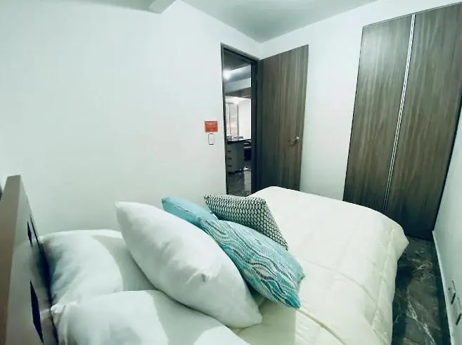 Mi Medellin Hotel Y Apartahotel Colombia